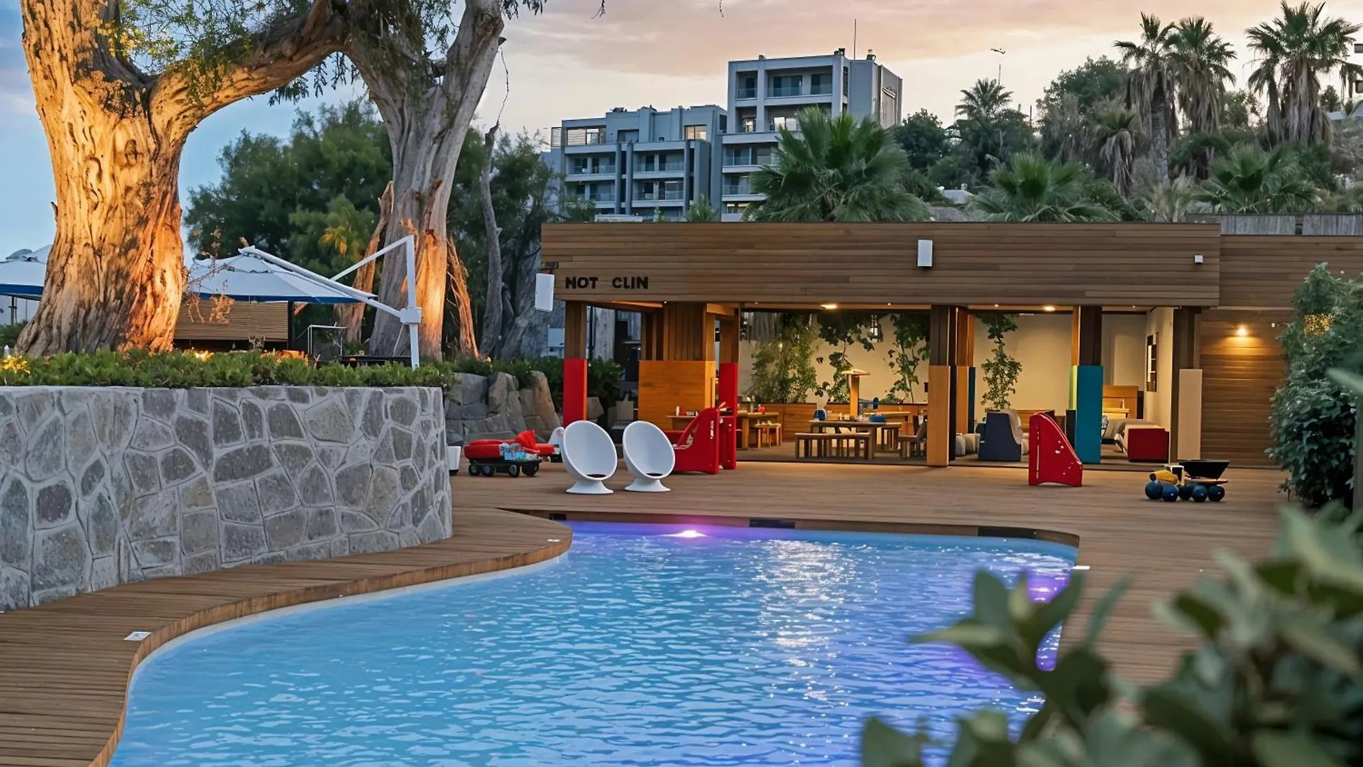 Apartament 1-Bedroom Seafront Flat With Hotel Amenities